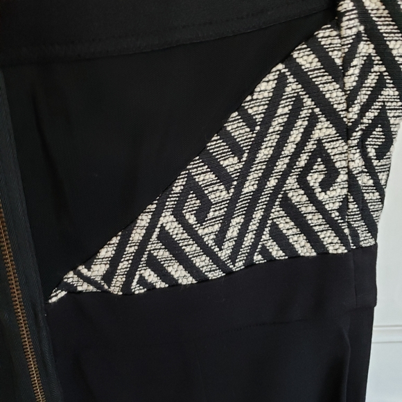 New with tags! Guess Black and White Pattern Dress - Picture 4 of 9